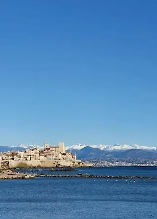 Tribuperez à Juan-antibes