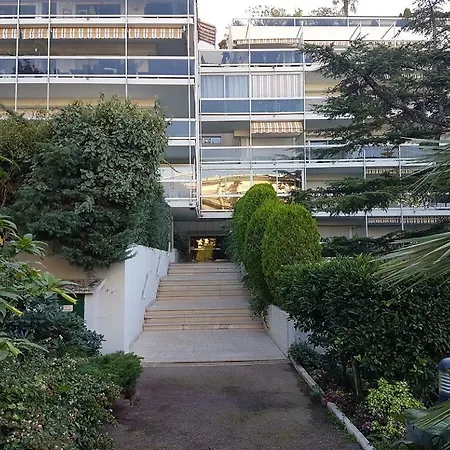 Apartment Tribuperez A Juan-antibes