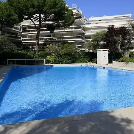 Tribuperez A Juan-antibes Apartment Juan-les-Pins