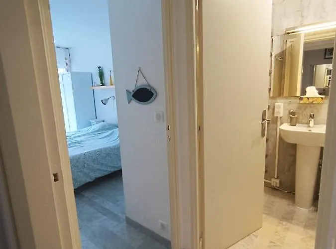 Tribuperez A Juan-antibes Apartamento